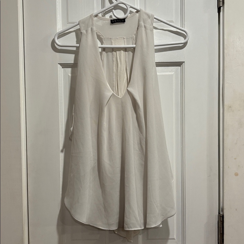 VENUS Ivory Sleeveless Top